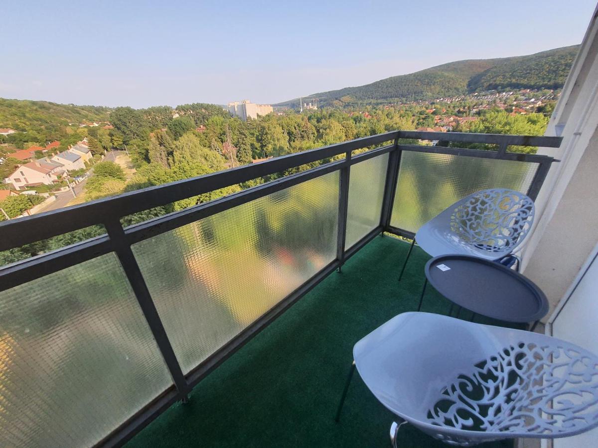Hegyalja Apartman Miskolc Extérieur photo