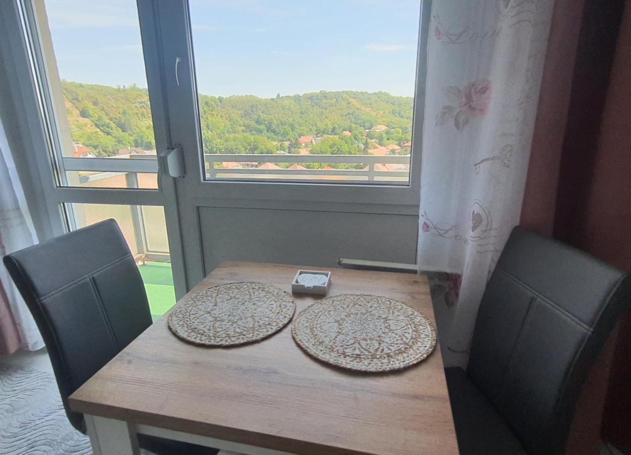 Hegyalja Apartman Miskolc Extérieur photo