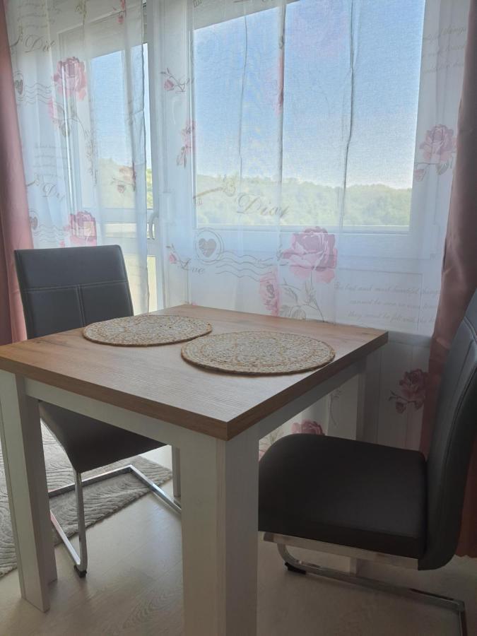 Hegyalja Apartman Miskolc Extérieur photo